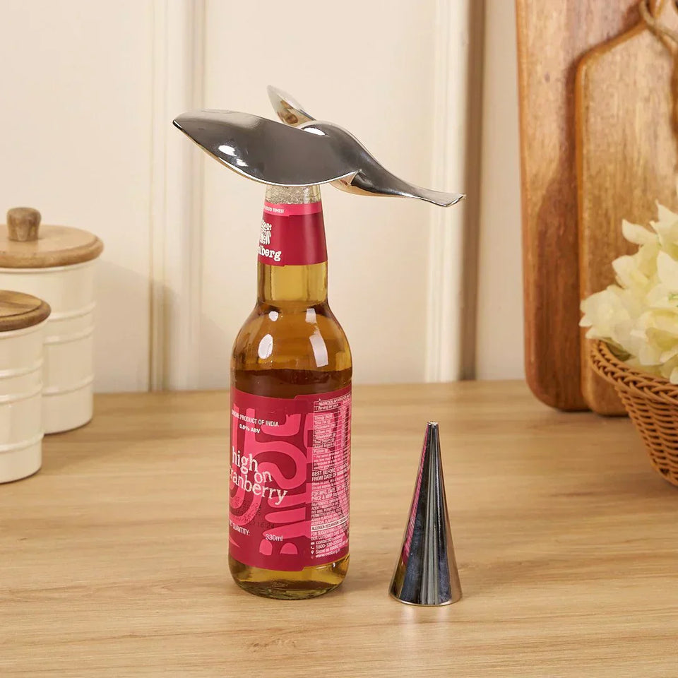 Yasme Balancing Balancing Bird Bottle Opener